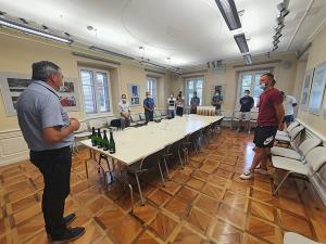 Sprejem prvoligašev 1